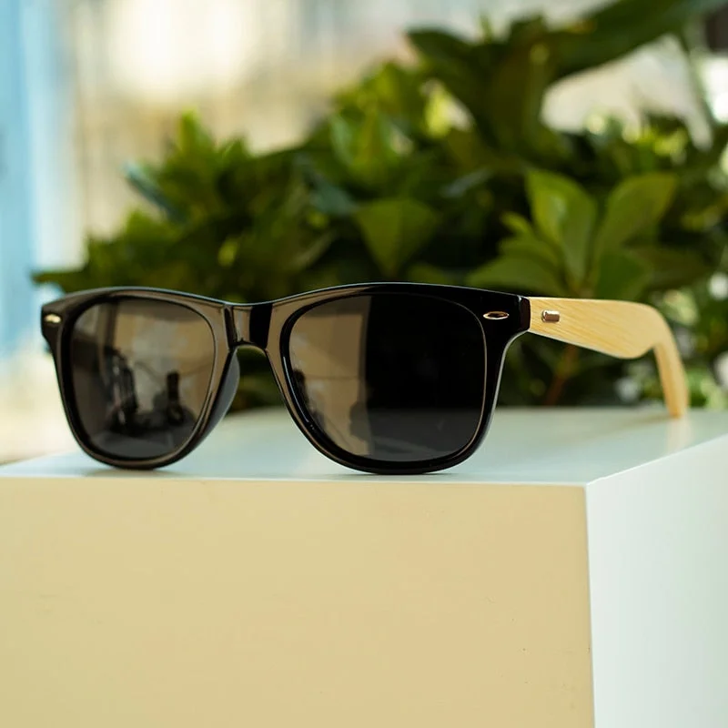 Unisex anti - fog sunglasses for skiing and snowboarding​​ Oley Unisex Square Bamboo Wood Handcrafted Polarized Sunglasses Yz2140