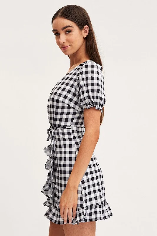 Check Wrap Dress Short Sleeve