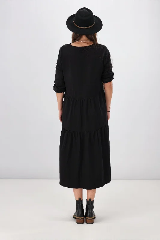 Sass Birdie Tiered Midi Dress Black