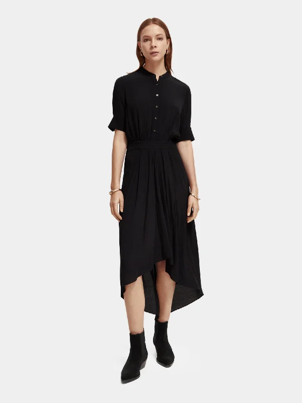 Short sleeved midi dress