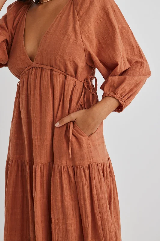 Wilds Terracotta LS V Neck Tiered Midi Dress